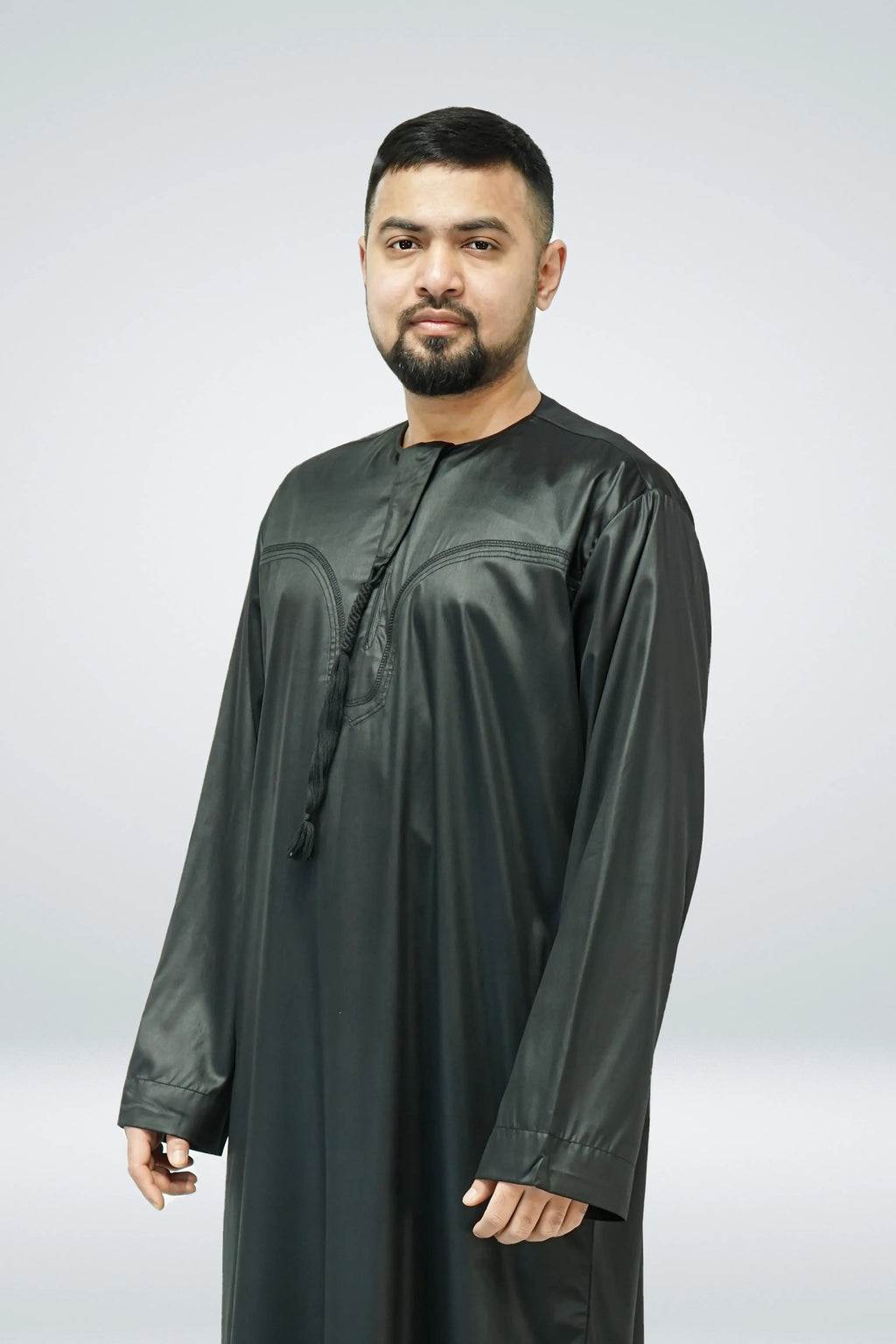 Emirati Shiny Thobe with Tassel Black - almanaar Islamic Store