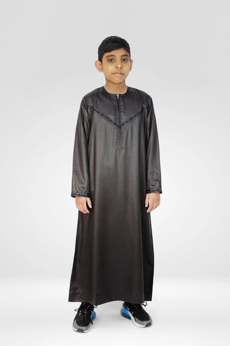 Omani Style Shiny Collarless Kids Thobe With Zip- Black almanaar