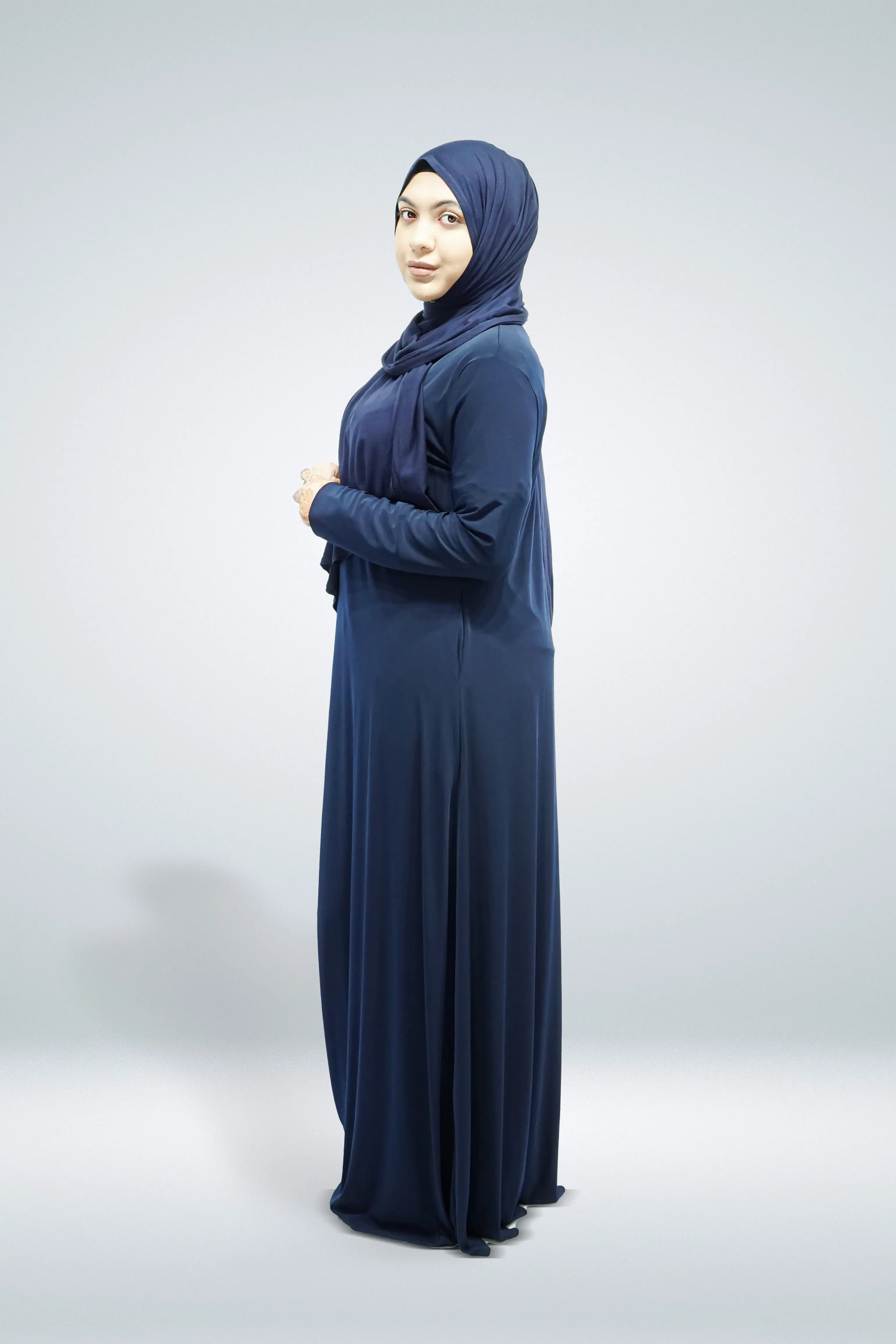 Navy Plain Jersey Abaya With Pocket - almanaar Islamic Store