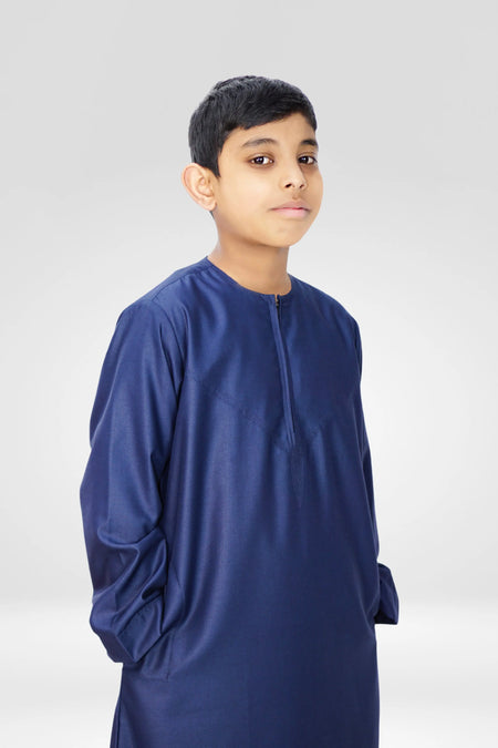 Omani Style Collarless Kids’ Thobe with Zip – Navy - almanaar Islamic Store