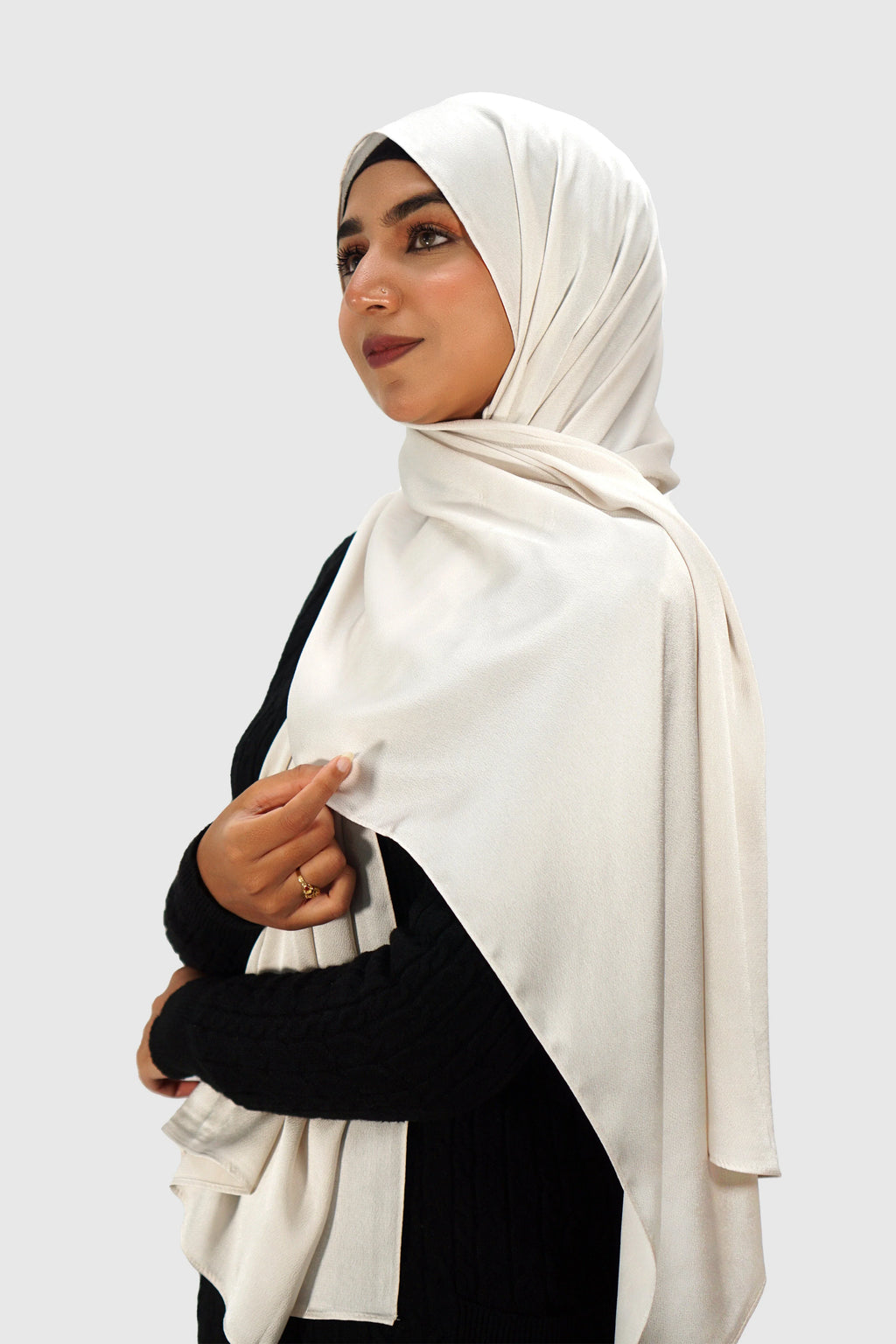 Luxury Satin Hijab – Off-White - almanaar Islamic Store