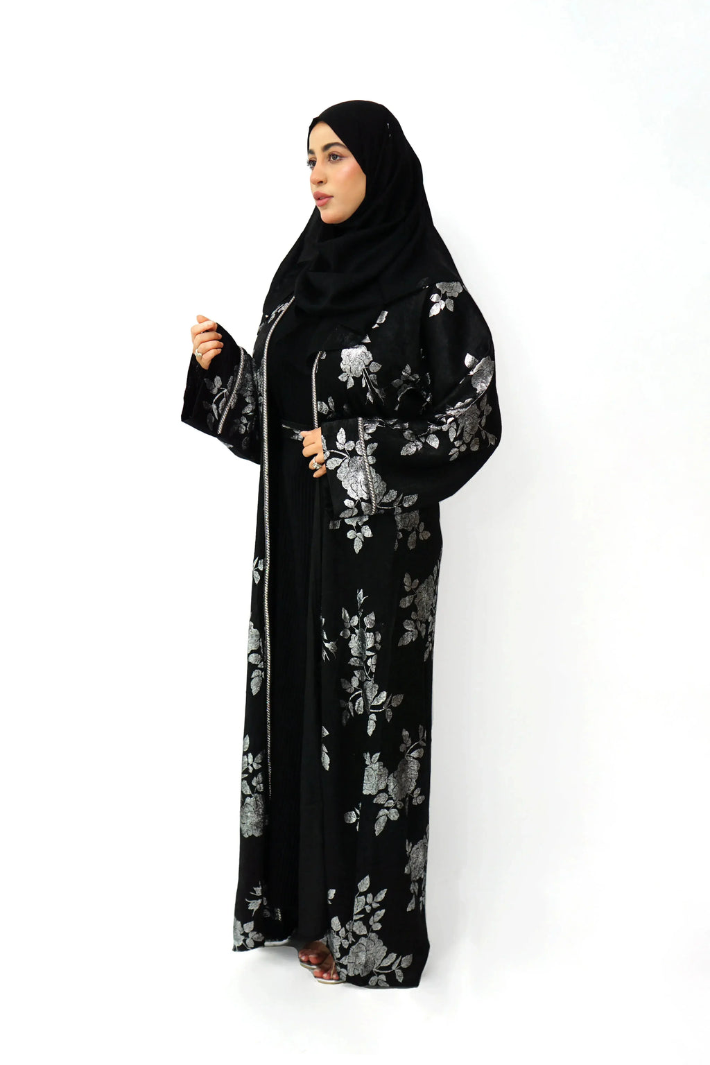 2-Piece Black Abaya with Pleated Inner - almanaar Islamic Store