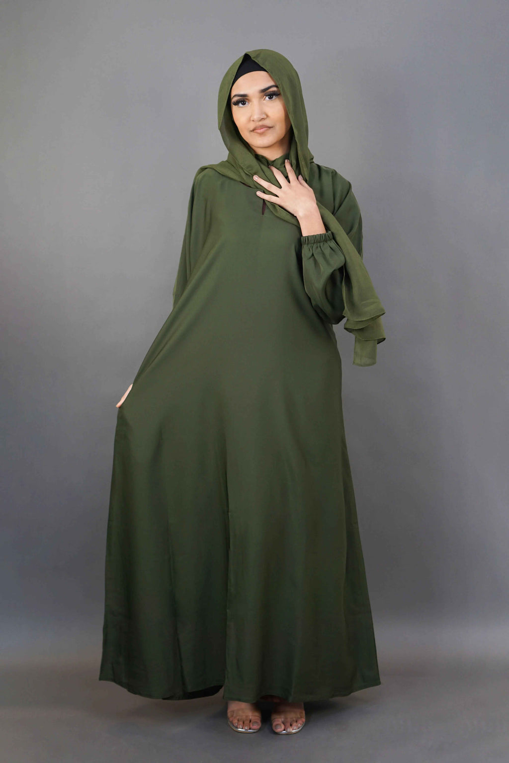 Plain Elastic Sleeve Abaya with Pocket – Premium Nidha Fabric (Olive Green)