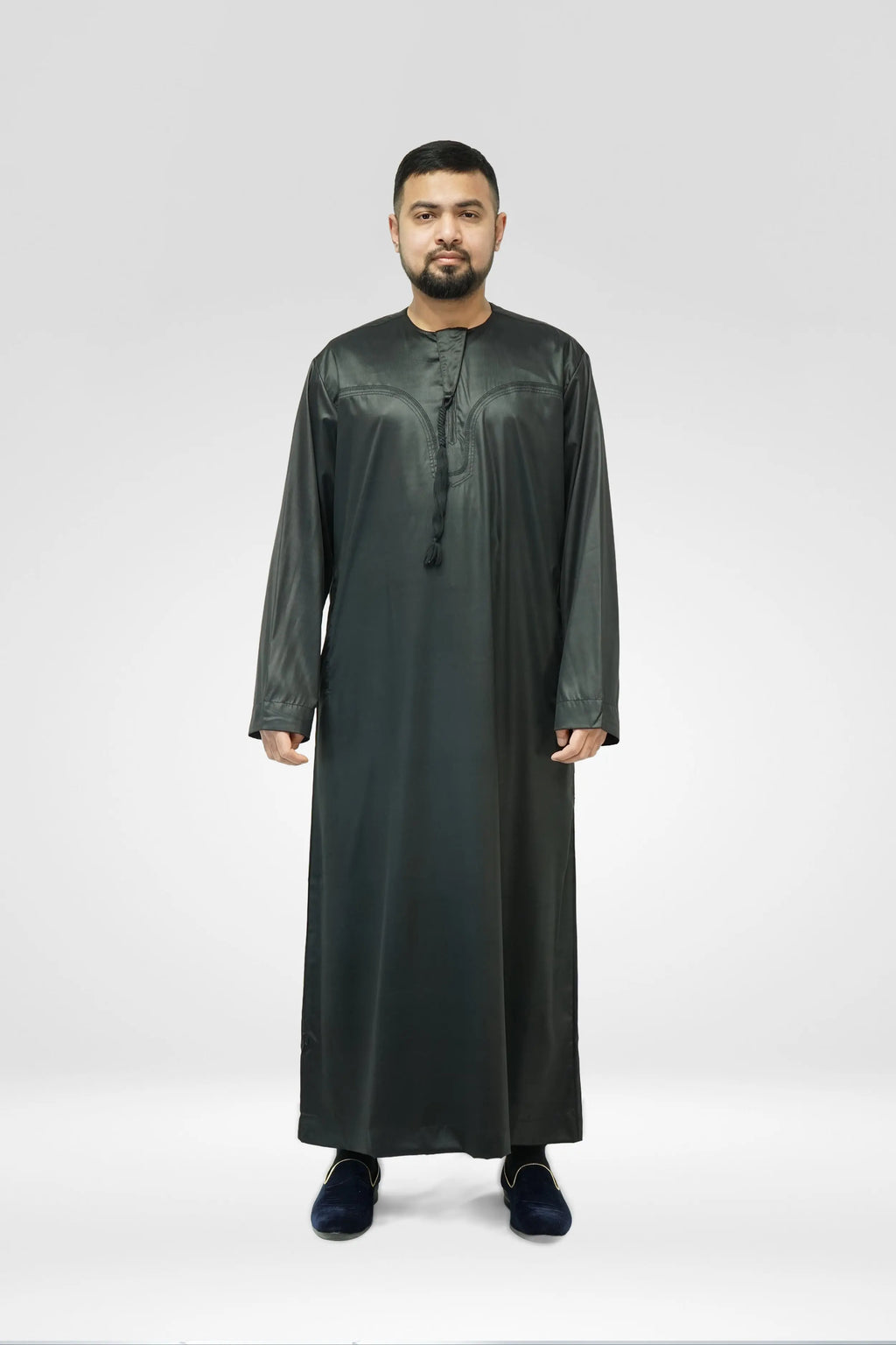 Emirati Shiny Thobe with Tassel Black almanaar