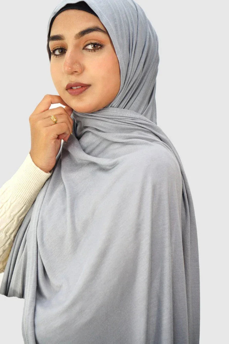 Almanaar Five Premium Jersey Scarf – Light Grey - almanaar Islamic Store