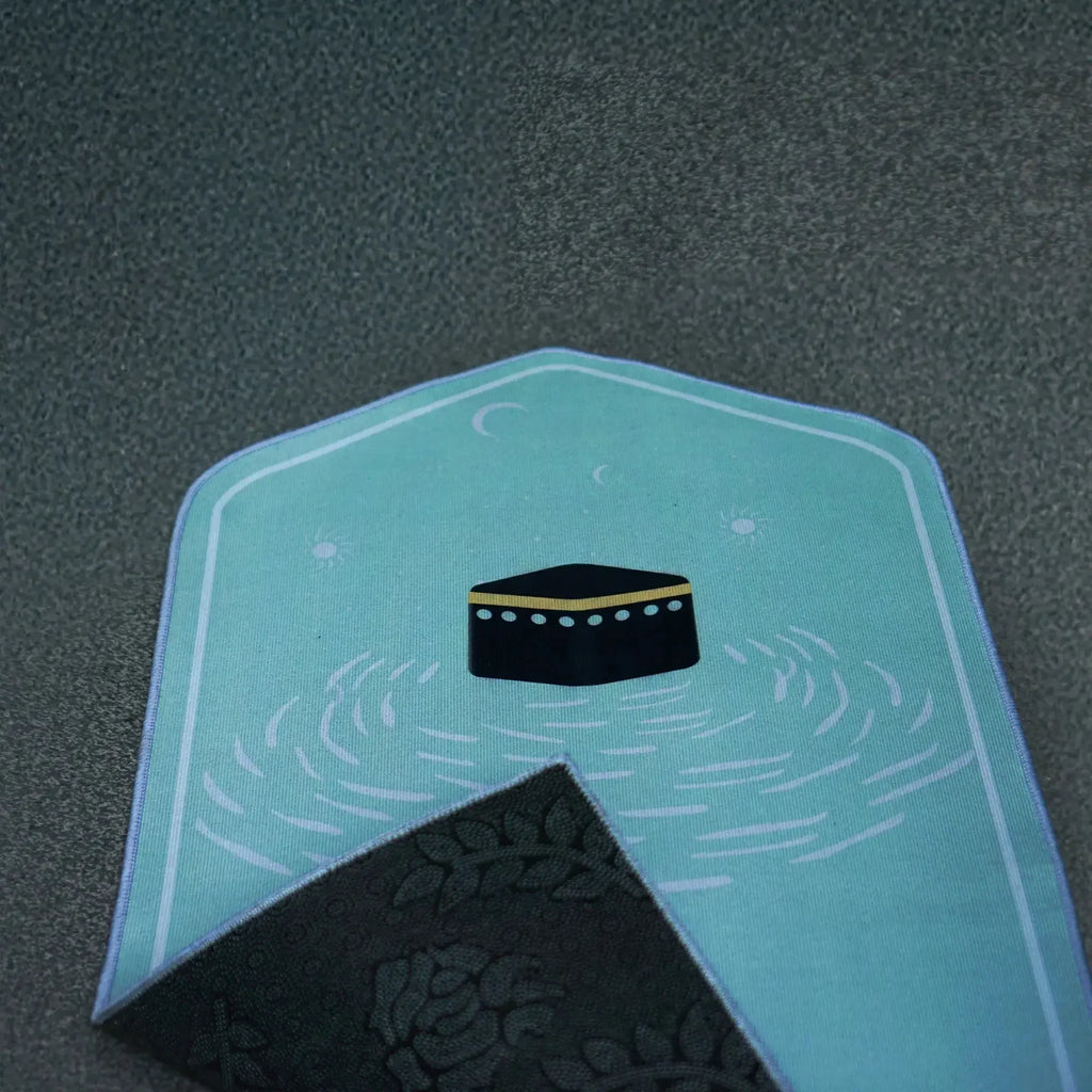 Islamic Prayer Mat – Kaaba Design with Non-Slip Base - almanaar Islamic Store