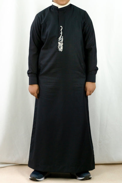 Boys Design Thobe With Collar Neck & Zip-Black-almanaar Islamic Store