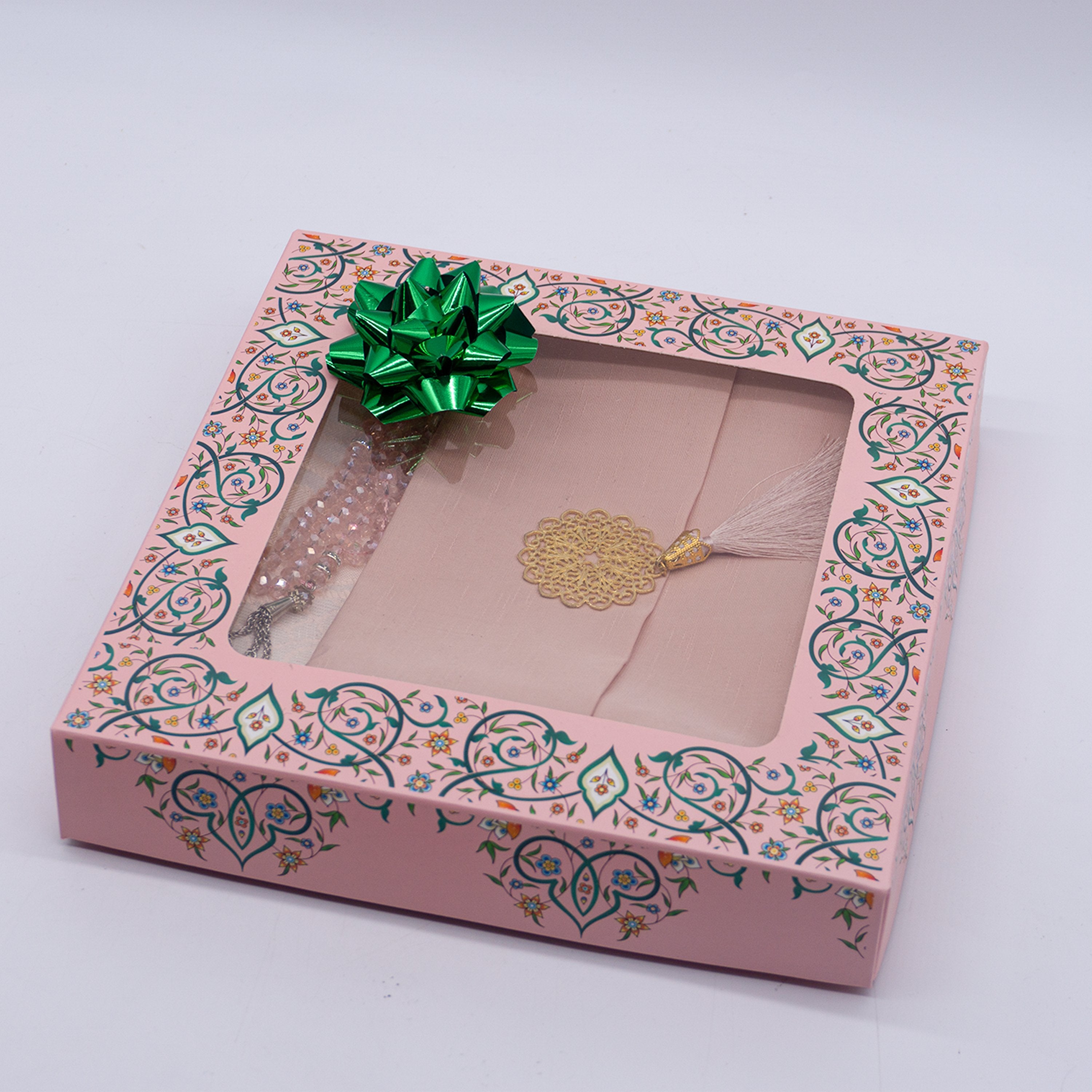 Tekbir's Islamic Gift box contains a Prayer Mat, India | Ubuy