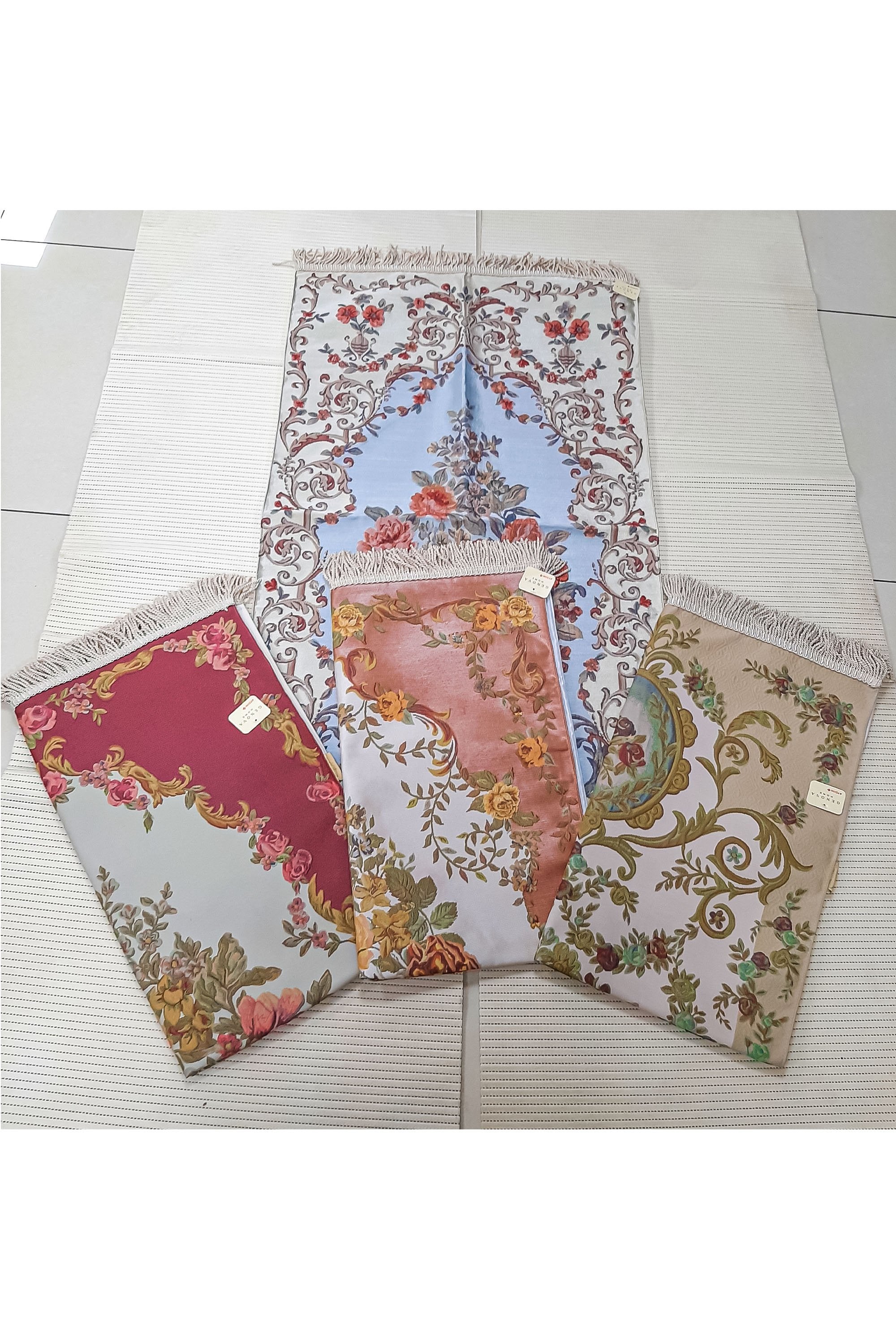 Luxury Thin Embroidered Floral Lavanta Prayer Mat-almanaar Islamic Store