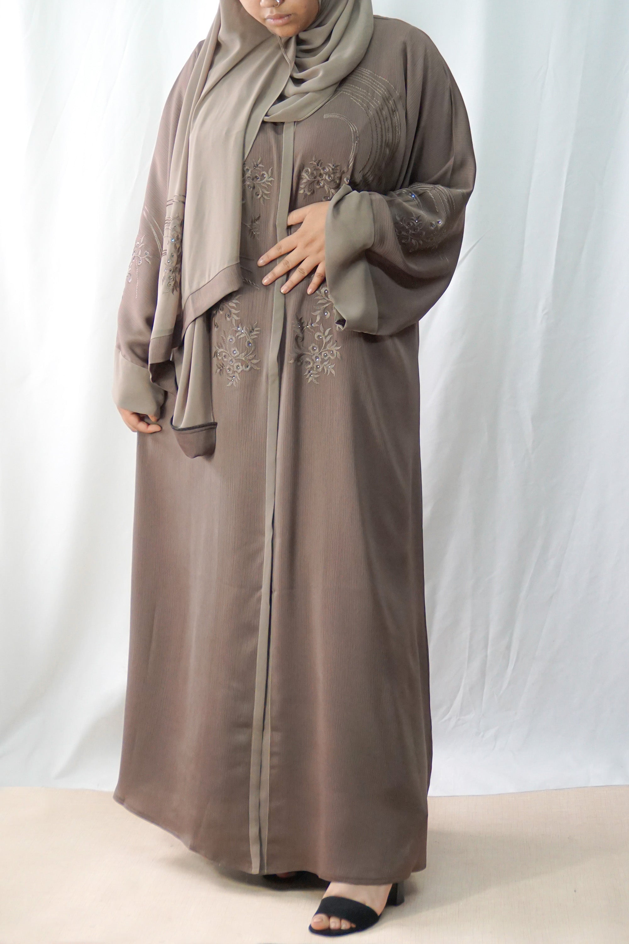 Stone Exclusive Embroidered Open Abaya-almanaar Islamic Store